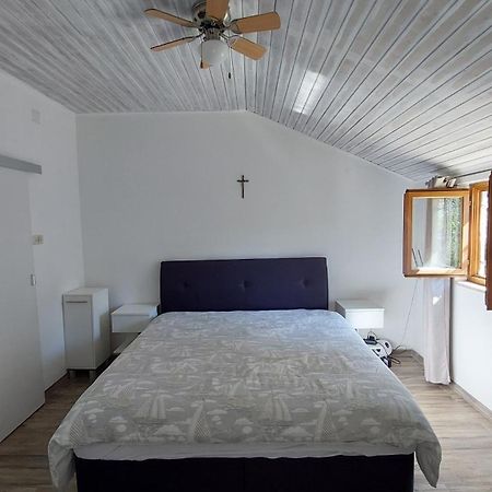 Apartman Kristina And Free Parking Mali Lošinj Exterior foto